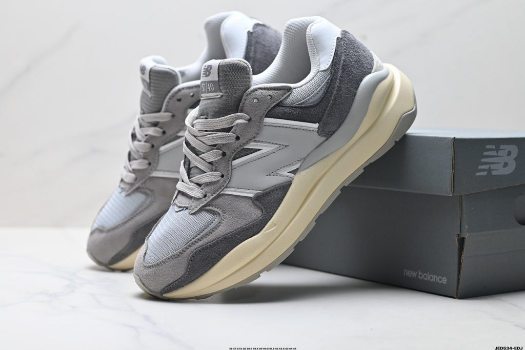 New Balance 5740 — Low-Top Cushioned Running Sneaker M5740PSG