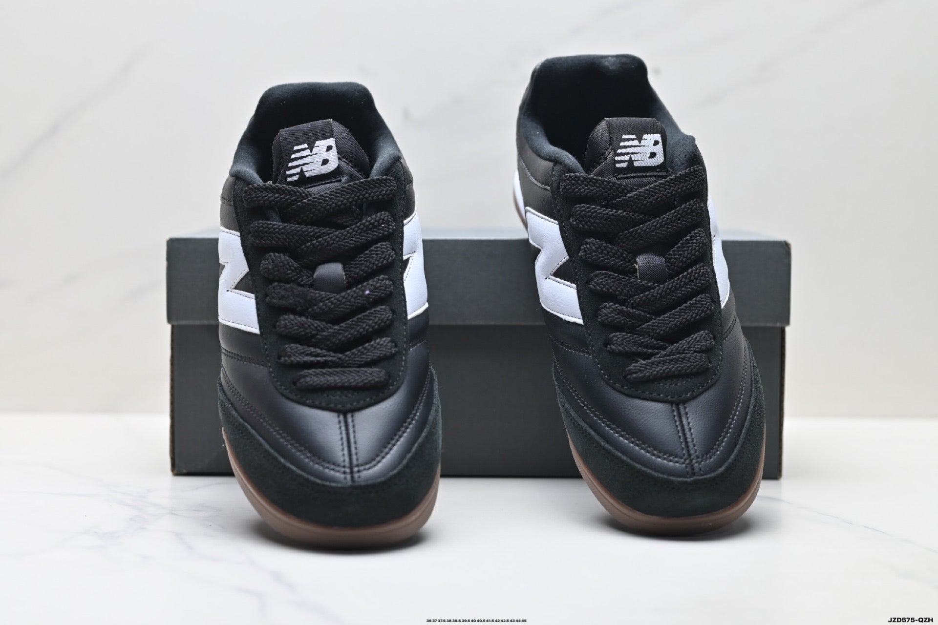 New Balance RC42 — Low-Top Unisex Lifestyle Sneaker URC42LB