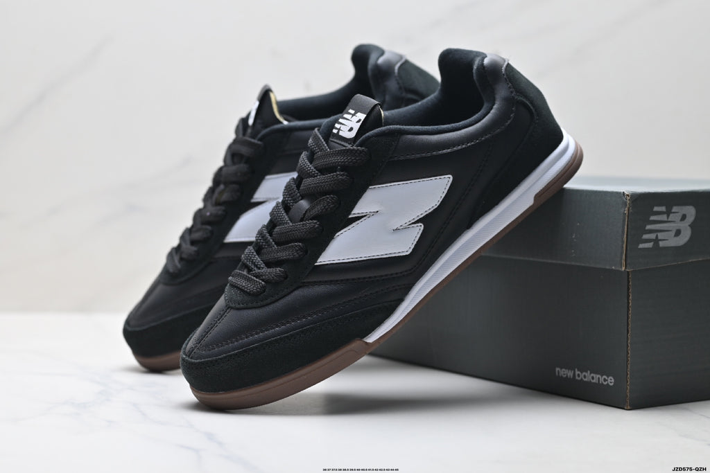 New Balance RC42 — Low-Top Unisex Lifestyle Sneaker URC42LB