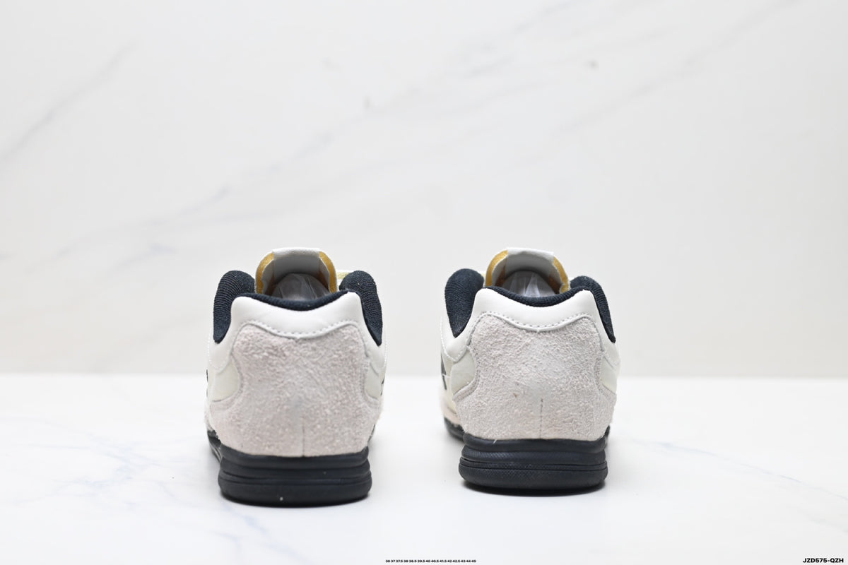 New Balance RC42 — Low-Top Unisex Lifestyle Sneaker URC42NAL