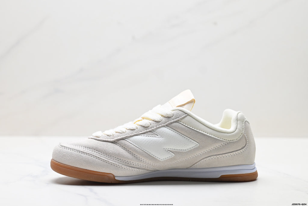 New Balance RC42 — Low-Top Unisex Lifestyle Sneaker URC42EA
