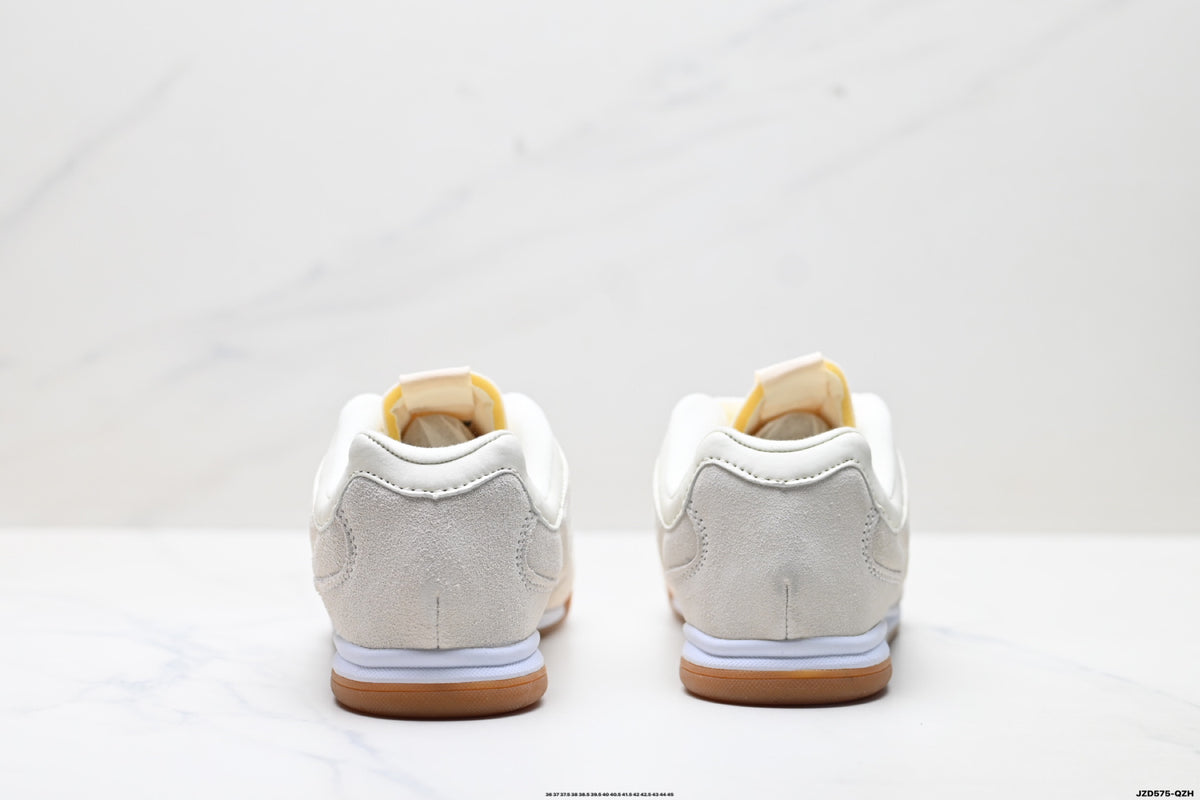 New Balance RC42 — Low-Top Unisex Lifestyle Sneaker URC42EA