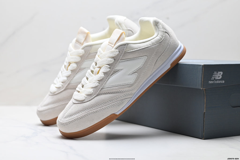 New Balance RC42 — Low-Top Unisex Lifestyle Sneaker URC42EA