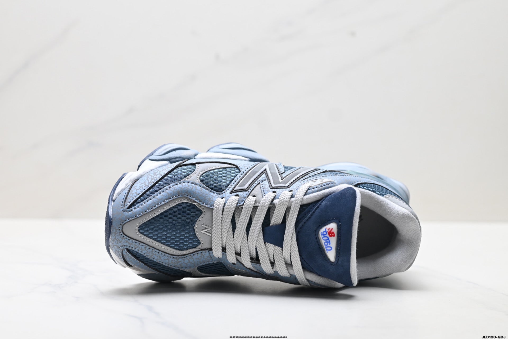 New Balance 9060 — Retro Running Sneaker U9060MD1