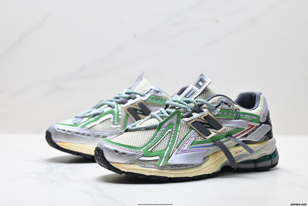 New Balance M1906 — Archive Retro Dad Sneaker U1906ADC