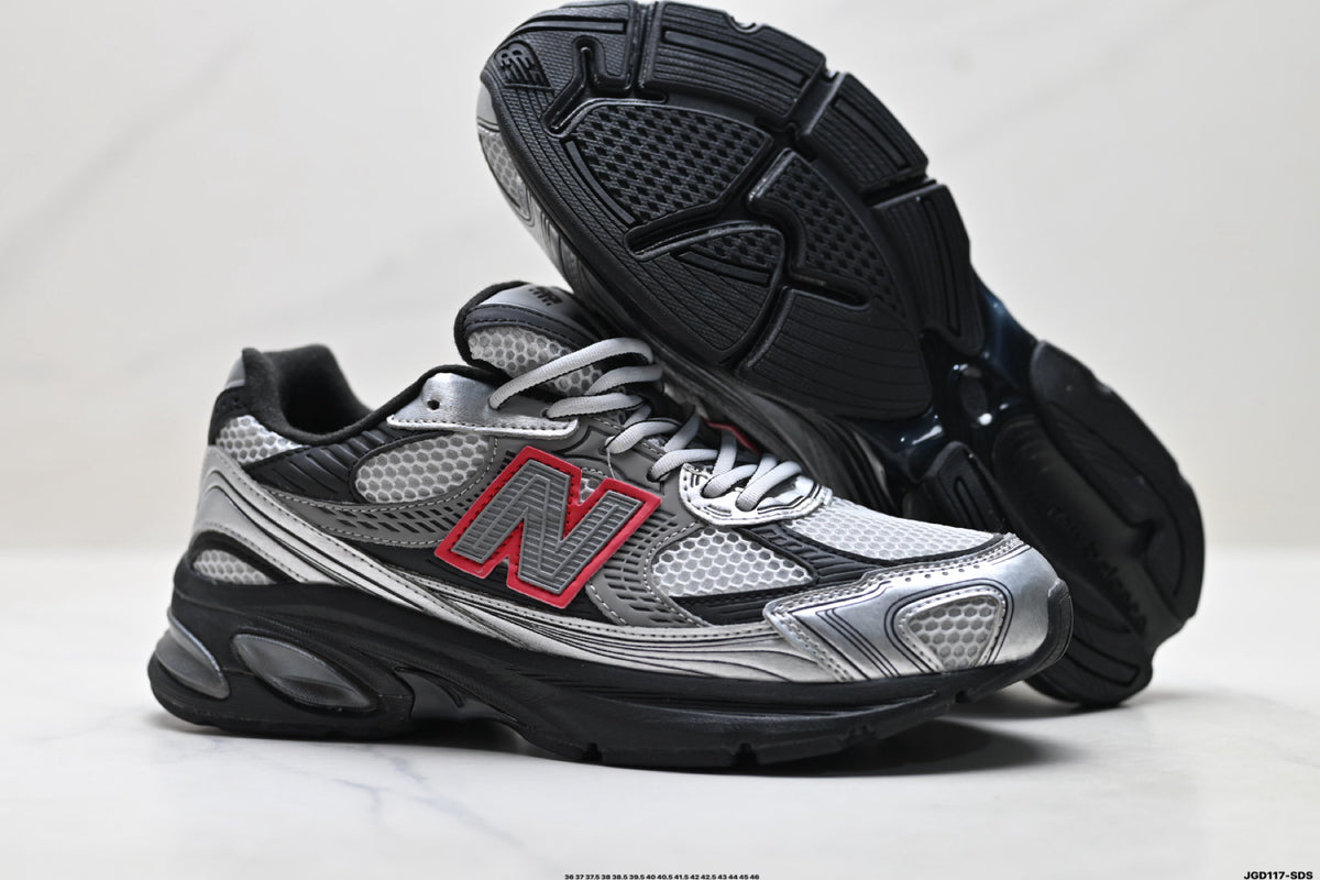 New Balance 2010 | Black & Silver Retro Dad Running Sneaker — U2010203