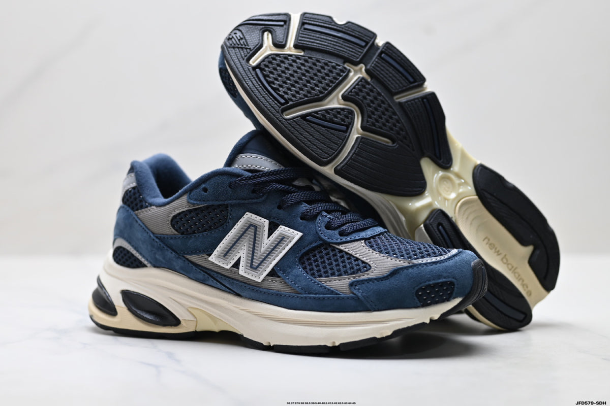 New Balance 2010 | Retro Dad-Style Mesh Running Sneaker — U2010RC