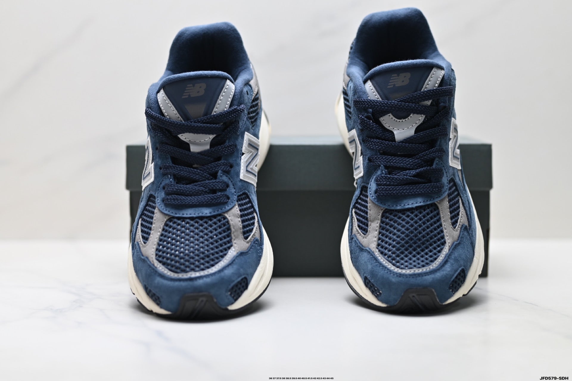 New Balance 2010 | Retro Dad-Style Mesh Running Sneaker — U2010RC