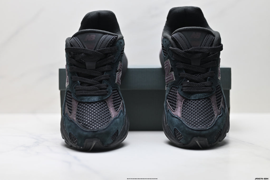 New Balance 2010 | Retro Dad-Style Mesh Running Sneaker — U2010ETB