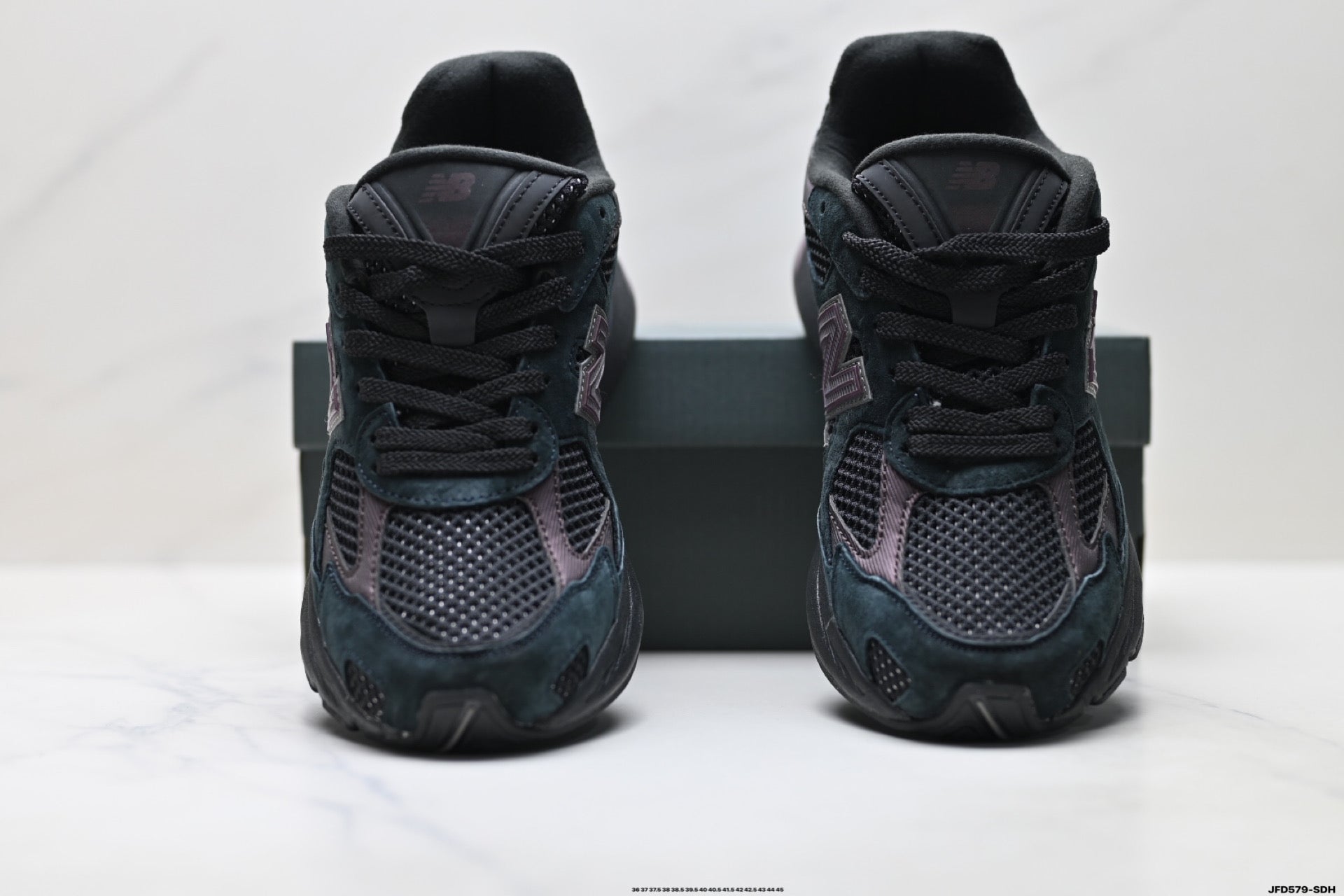 New Balance 2010 | Retro Dad-Style Mesh Running Sneaker — U2010ETB