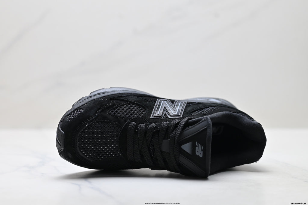 New Balance 2010 | Retro Dad-Style Mesh Running Sneaker — U2010TTB