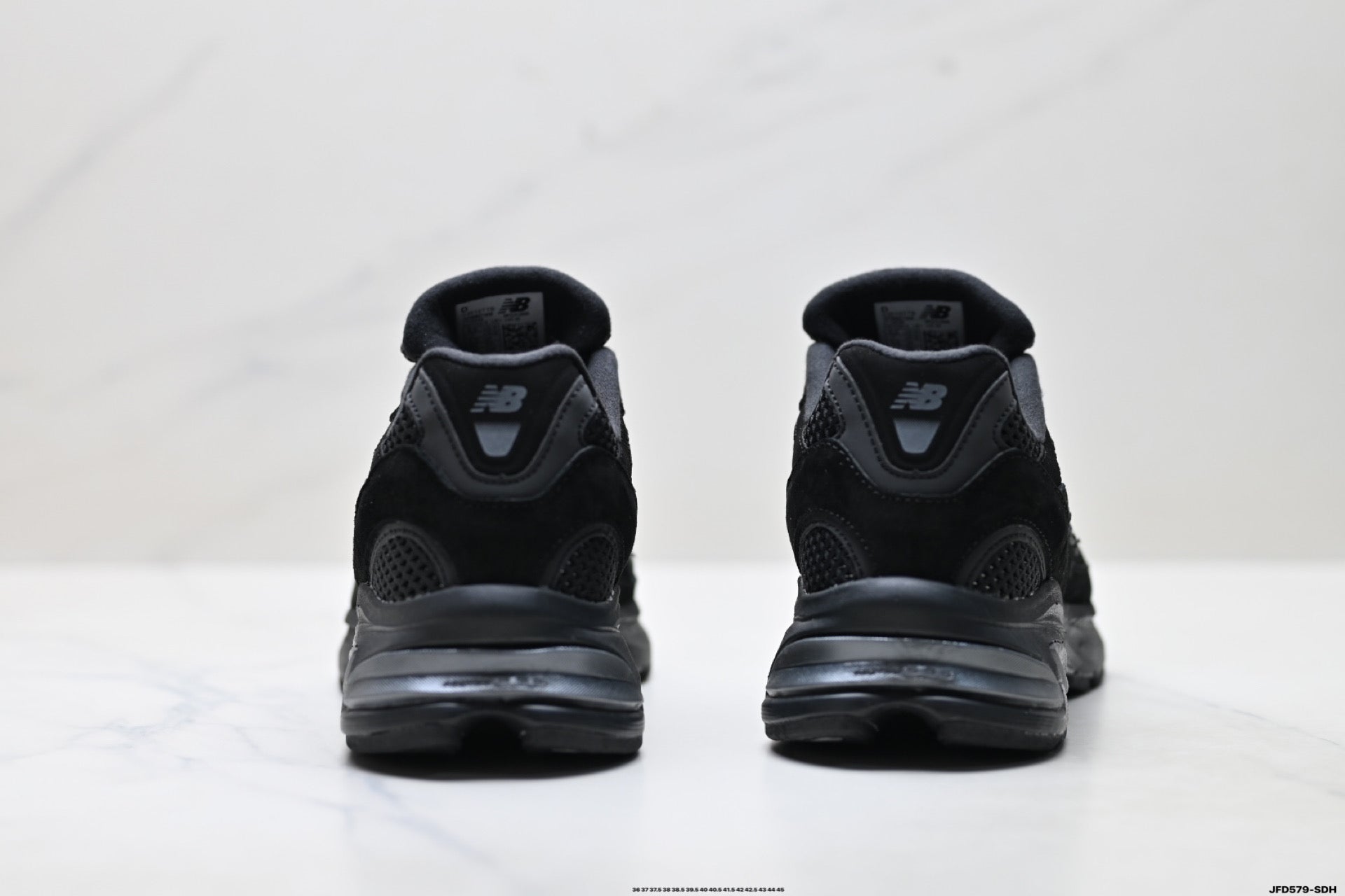 New Balance 2010 | Retro Dad-Style Mesh Running Sneaker — U2010TTB