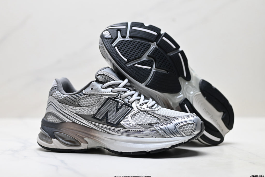 New Balance 2010 | Retro Dad-Style Mesh Running Sneaker — U2010753