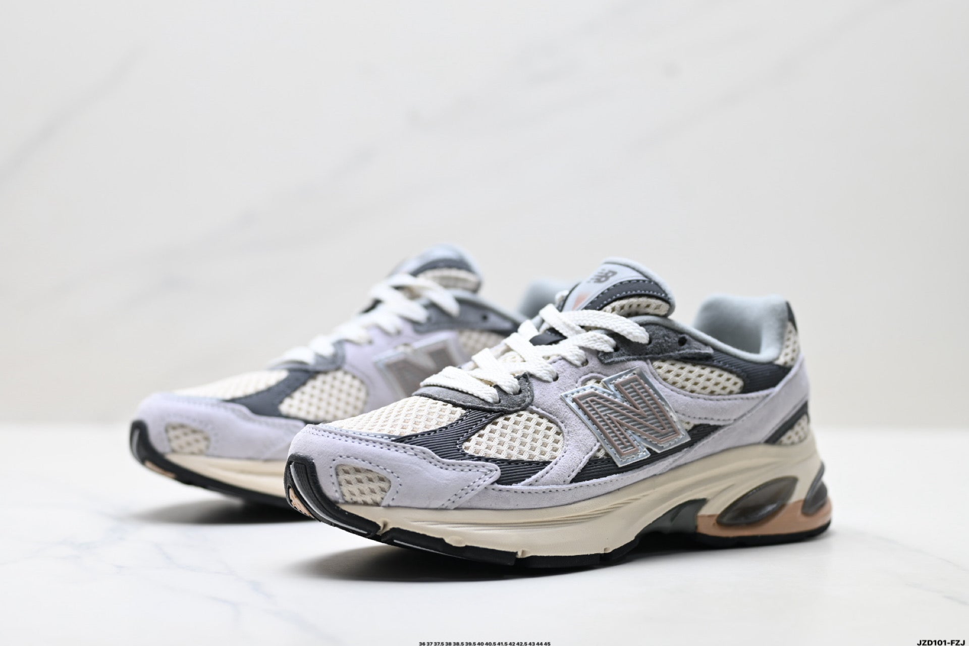 New Balance 2010 | Retro Dad-Style Mesh Running Sneaker — U2010TTO