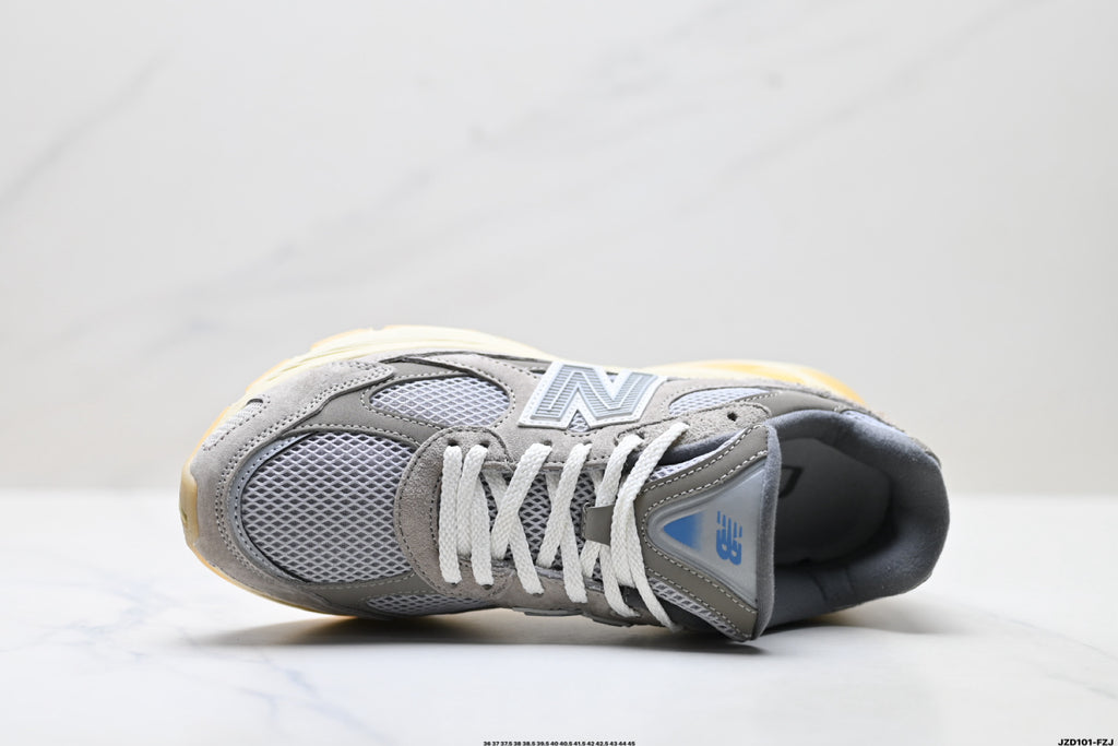 New Balance 2010 | Retro Dad Sneaker – Mesh & Suede Running Shoe