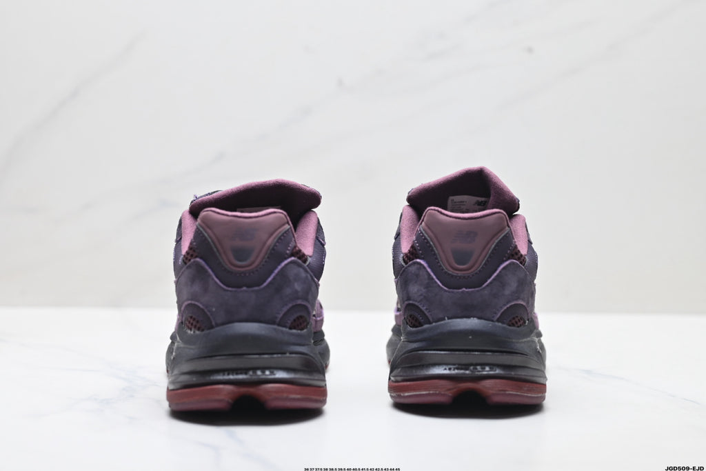 New Balance 2010 | Retro Dad Sneaker – Mesh & Suede Running Shoe U2010RP1