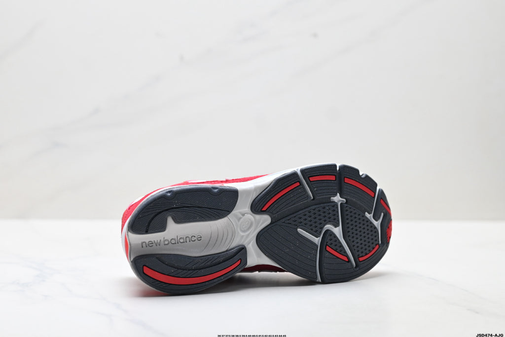 New Balance 2010 | Retro Dad Sneaker – Mesh & Suede Running Shoe U2010426