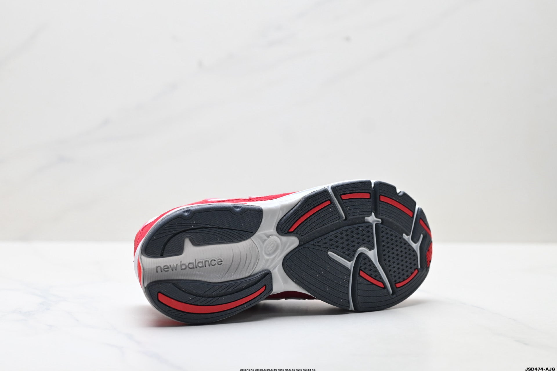 New Balance 2010 | Retro Dad Sneaker – Mesh & Suede Running Shoe U2010426