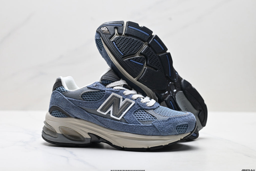 New Balance 2010 | Retro Dad Sneaker – Mesh & Suede Running Shoe U2010WNV