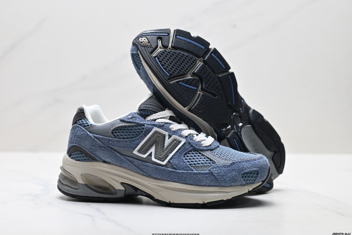 New Balance 2010 | Retro Dad Sneaker – Mesh & Suede Running Shoe U2010WNV