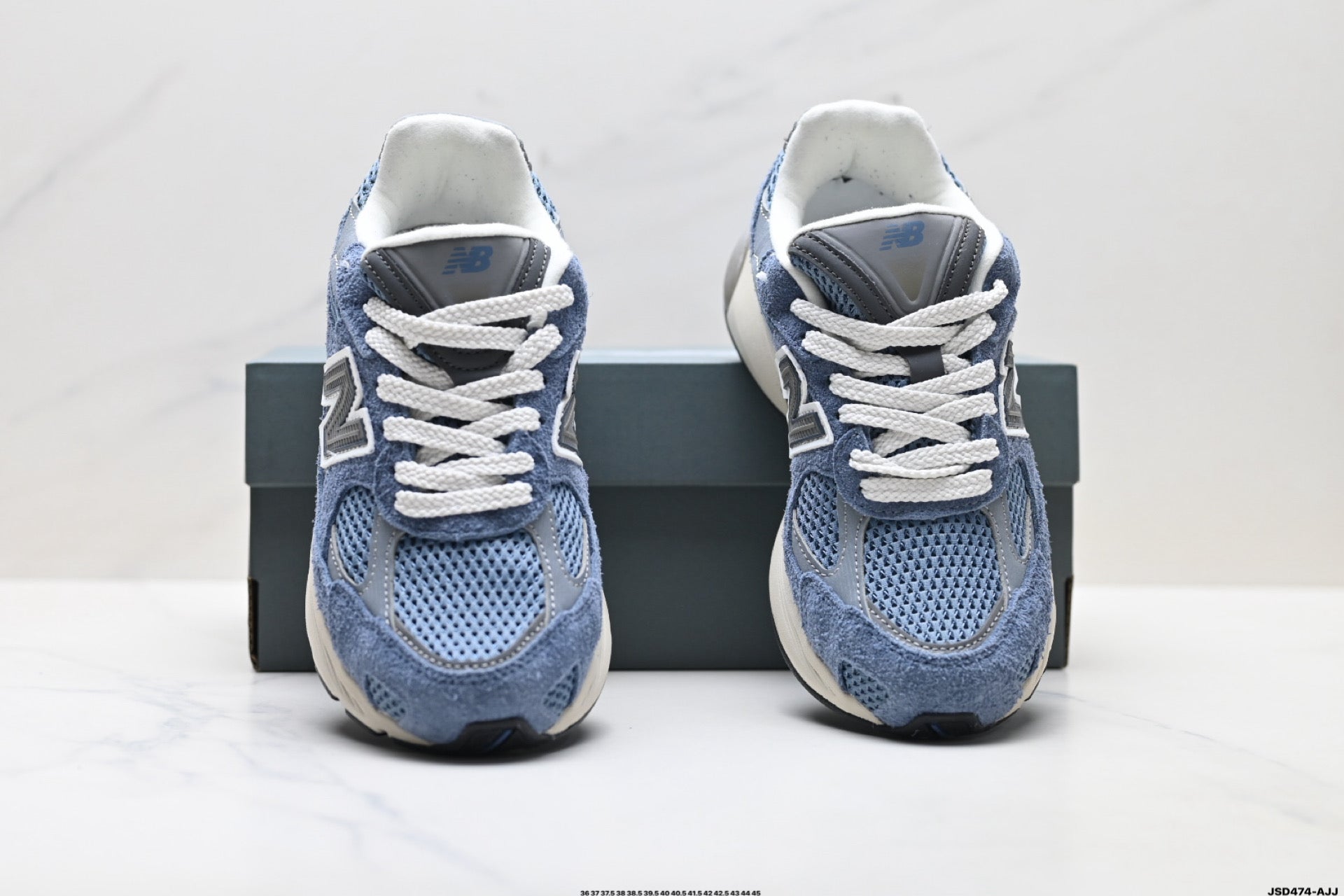 New Balance 2010 | Retro Dad Sneaker – Mesh & Suede Running Shoe U2010WNV