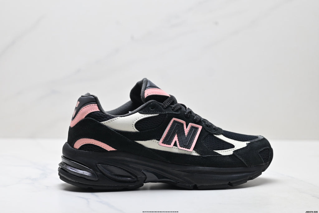 New Balance 2010 | Retro Dad Sneaker – Mesh & Suede Running Shoe U20109LY