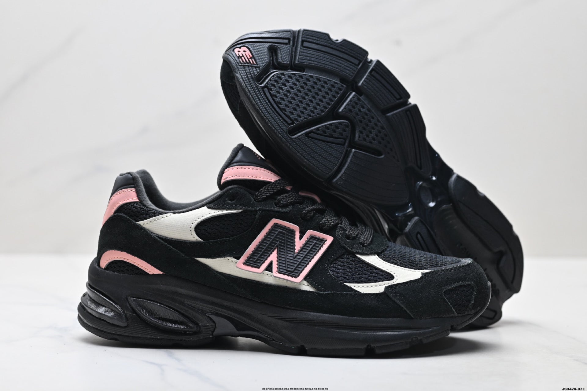 New Balance 2010 | Retro Dad Sneaker – Mesh & Suede Running Shoe U20109LY