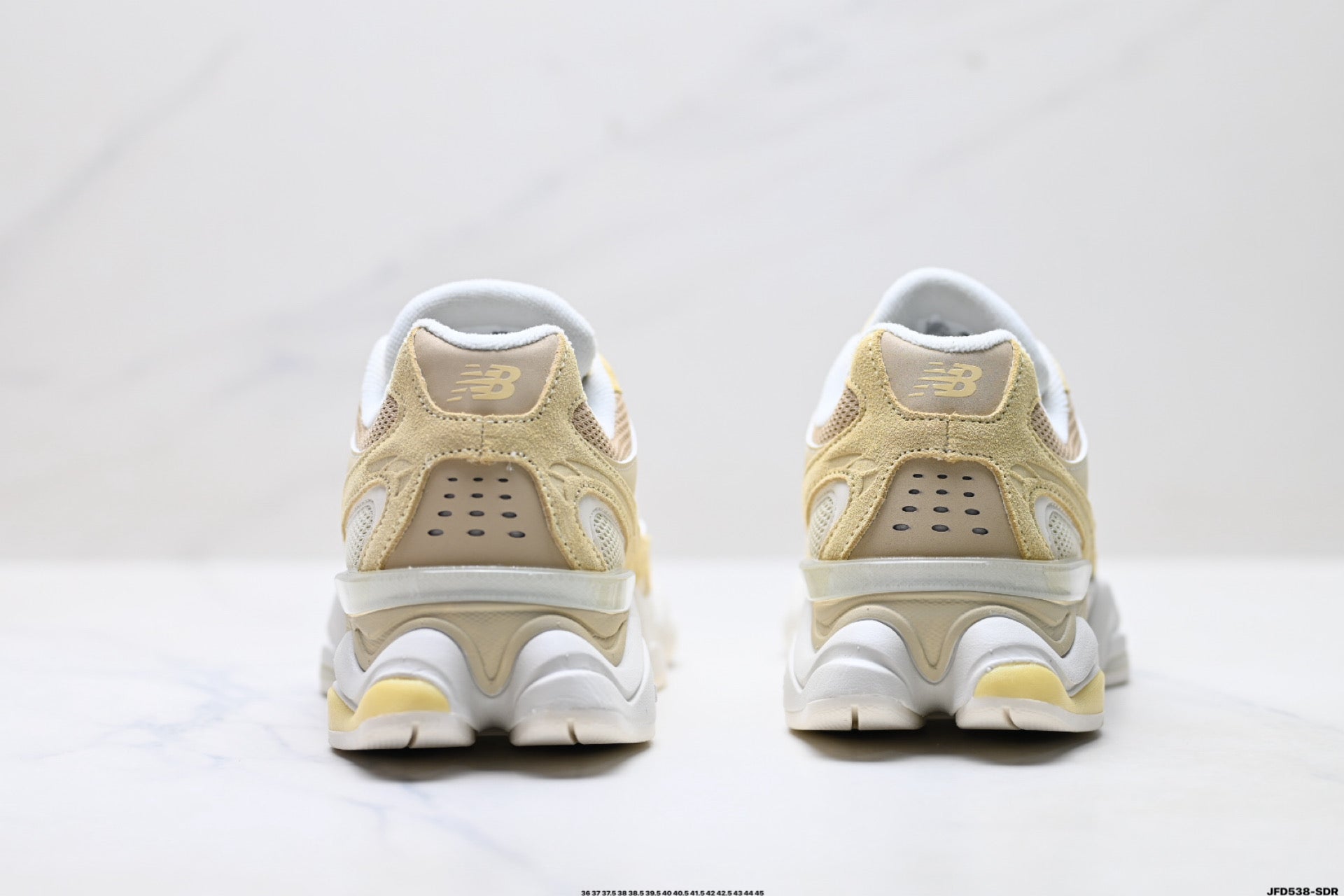 New Balance 9060 | Retro Casual Running Shoe – Mesh & Suede U9060U0