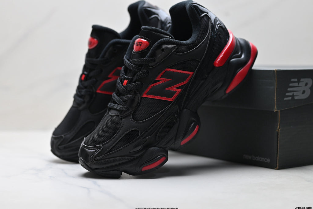 New Balance 9060 | Retro Casual Running Shoe – Mesh & Suede U9060JR