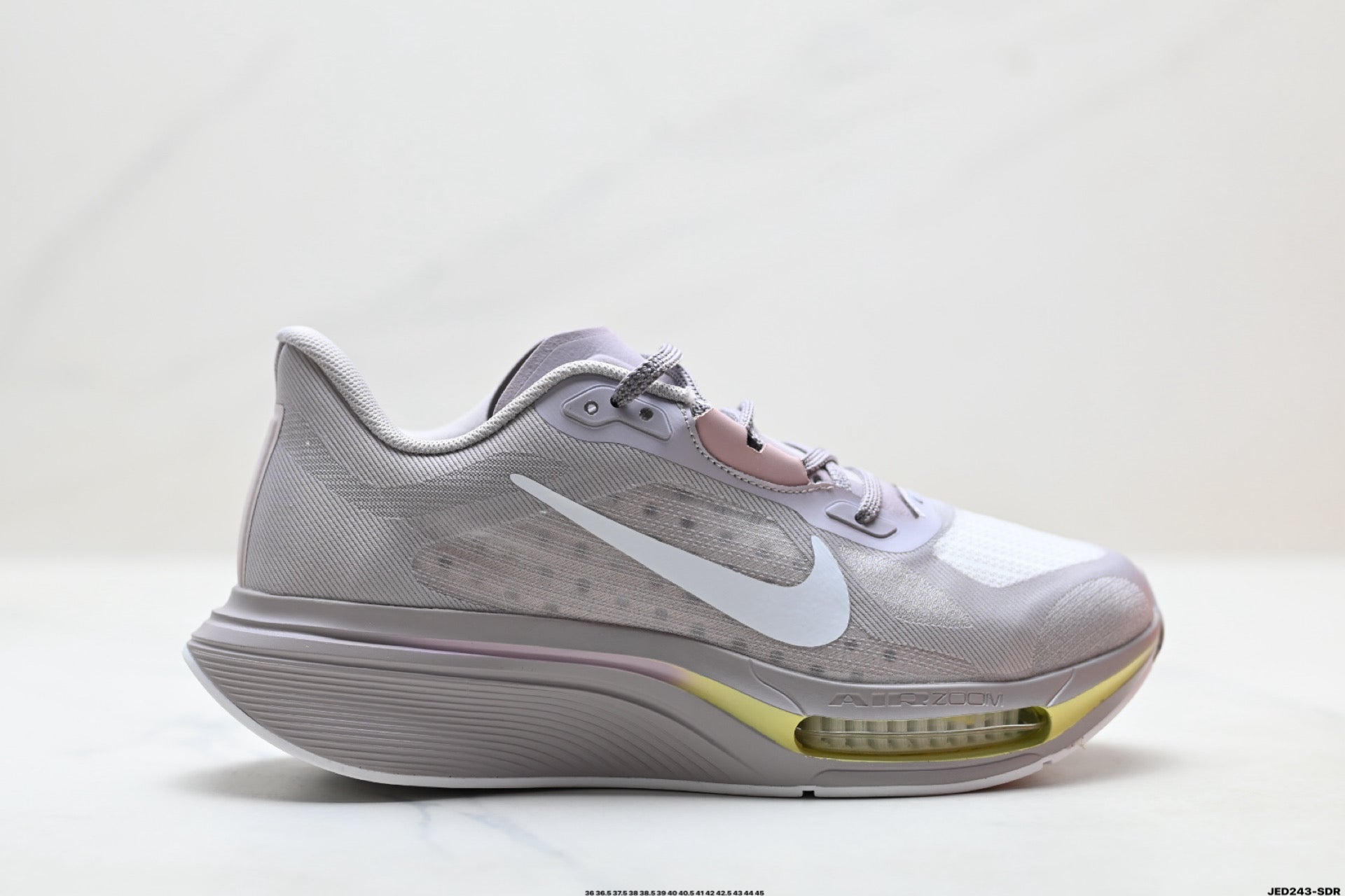 Nike Air Zoom Pegasus Plus | Marathon Running Shoe – Flyknit & ZoomX