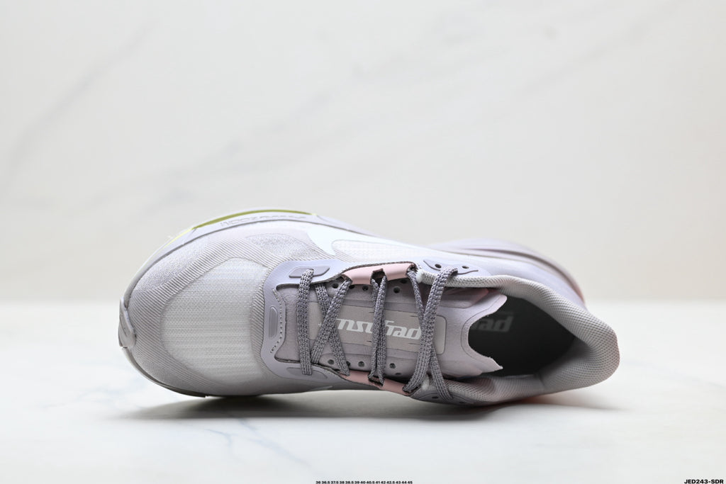 Nike Air Zoom Pegasus Plus | Marathon Running Shoe – Flyknit & ZoomX