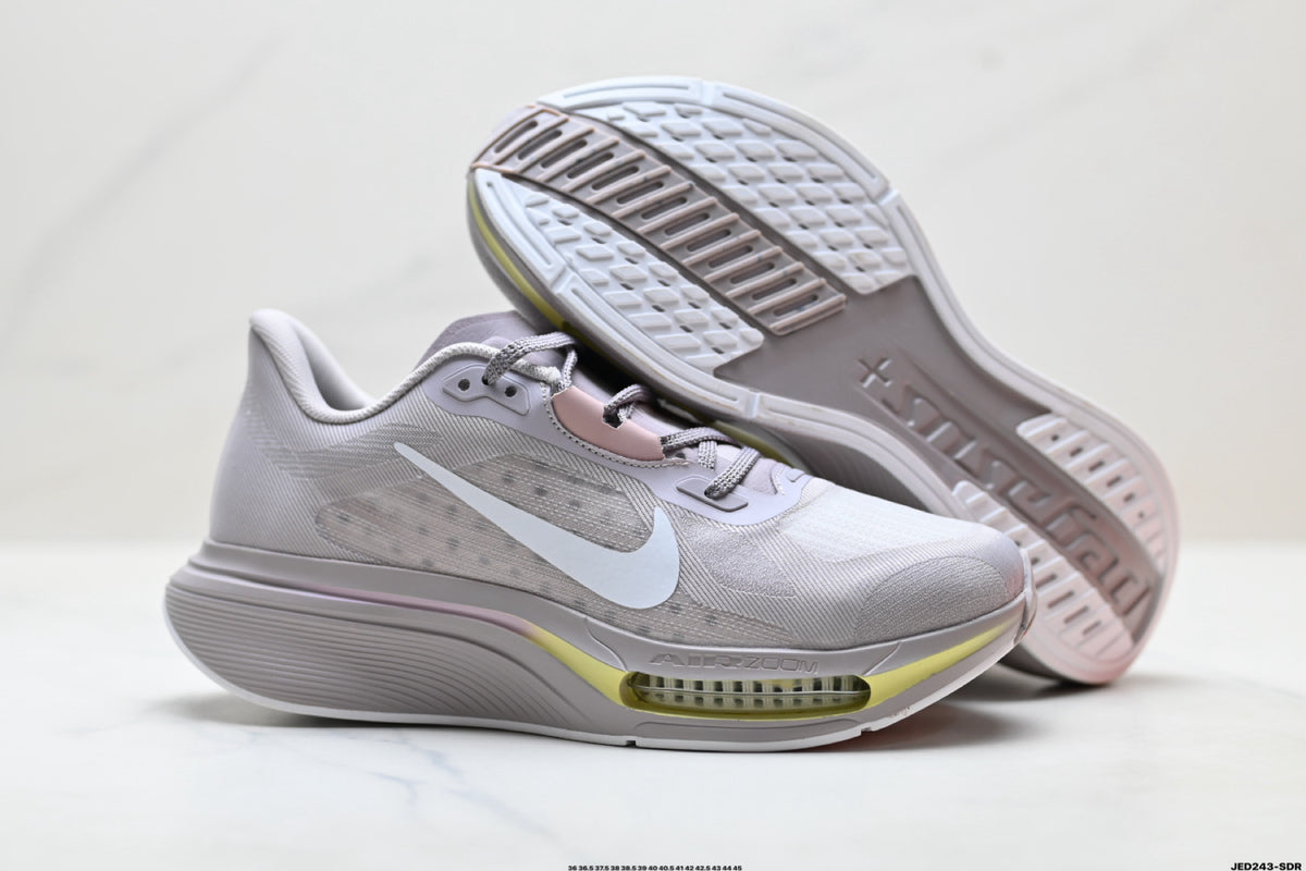 Nike Air Zoom Pegasus Plus | Marathon Running Shoe – Flyknit & ZoomX