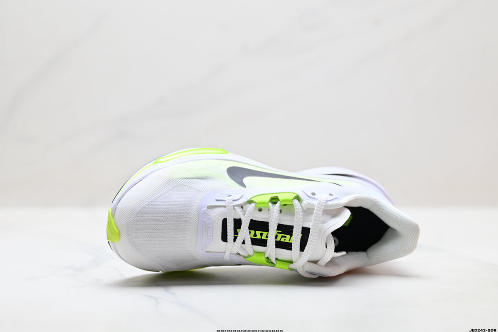 Nike Air Zoom Pegasus Plus | Marathon Running Shoe – Flyknit & ZoomX