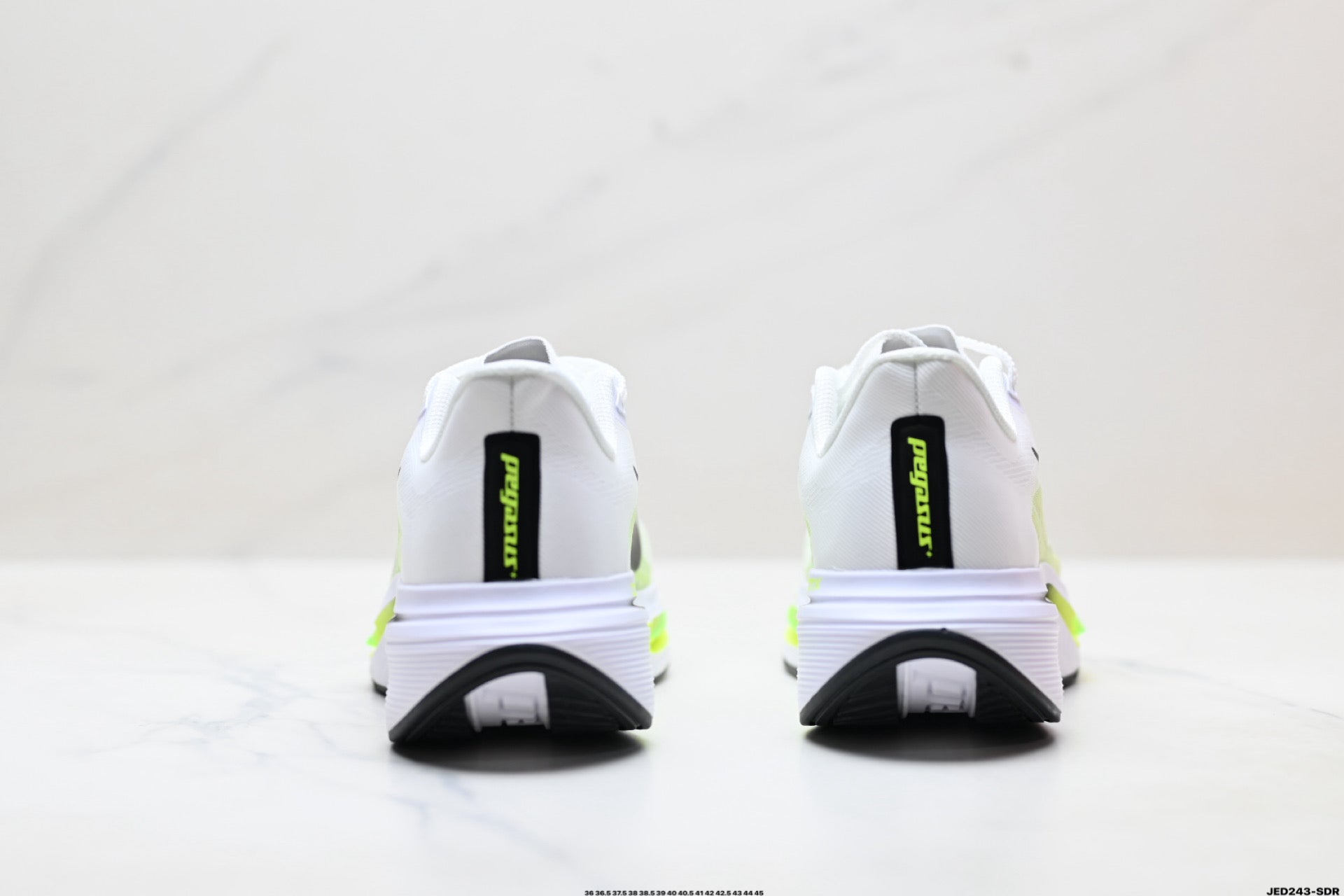 Nike Air Zoom Pegasus Plus | Marathon Running Shoe – Flyknit & ZoomX