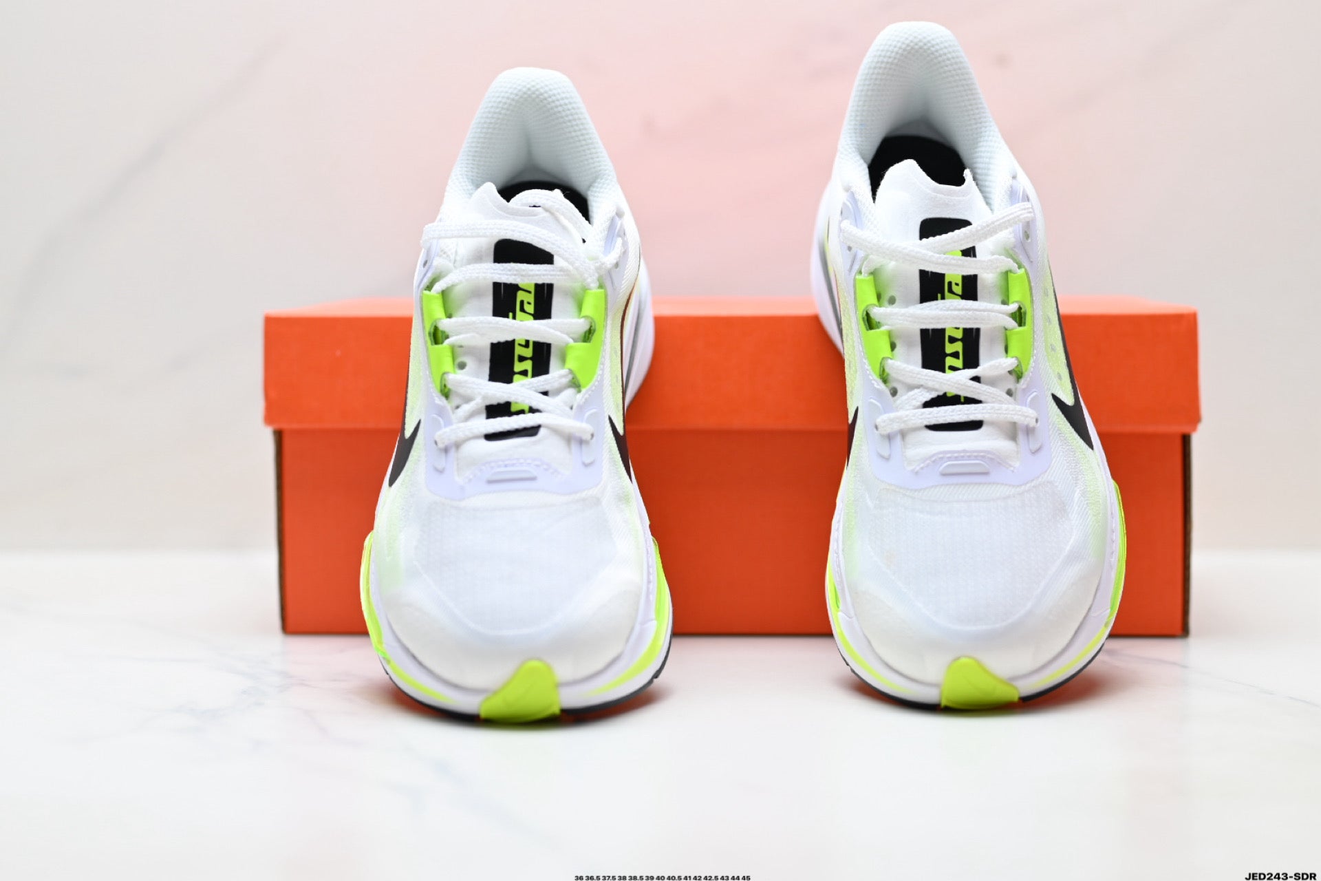 Nike Air Zoom Pegasus Plus | Marathon Running Shoe – Flyknit & ZoomX