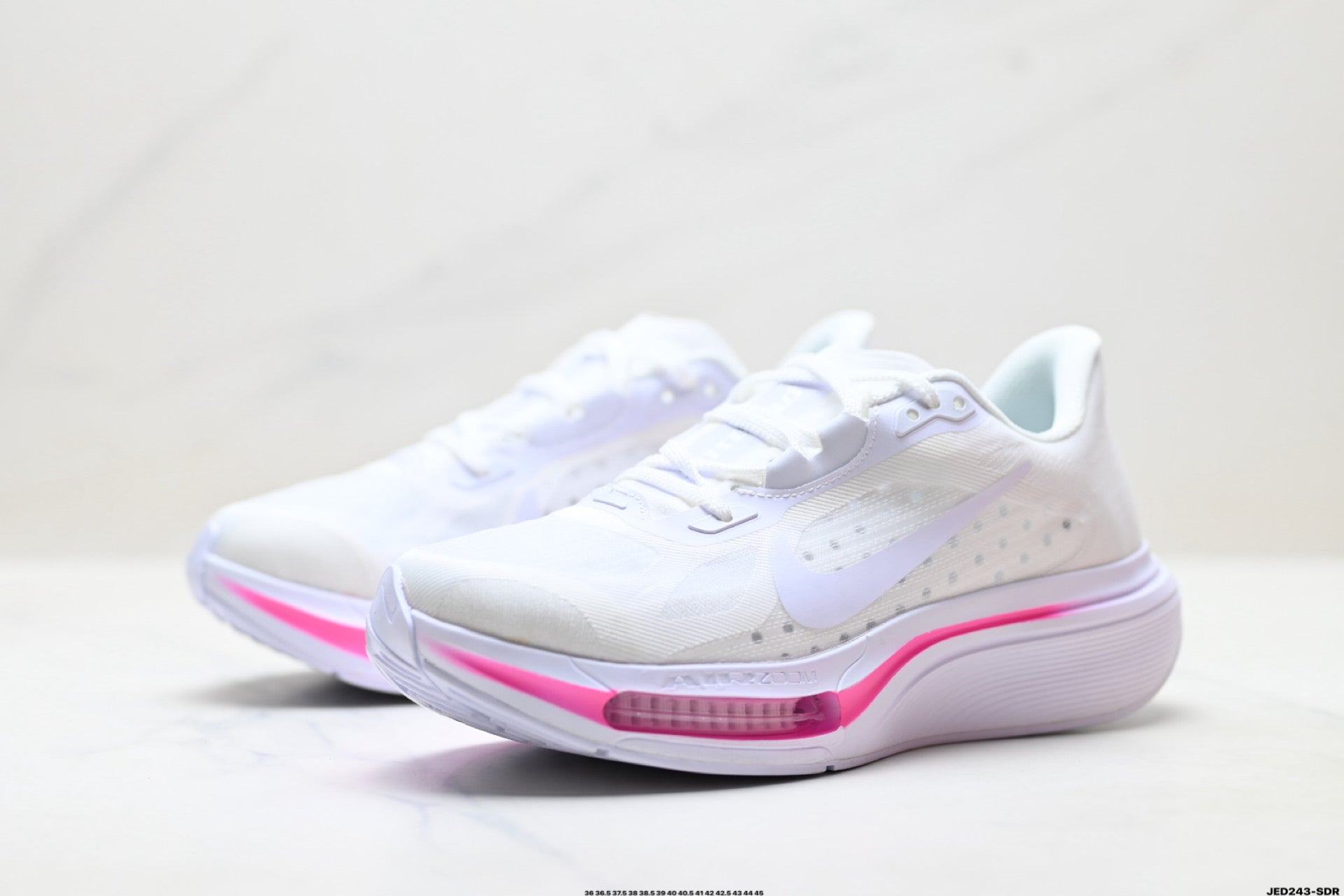 Nike Air Zoom Pegasus Plus | Marathon Running Shoe – Flyknit & ZoomX
