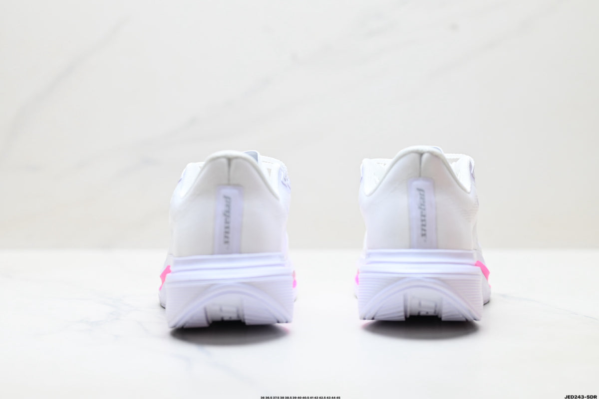 Nike Air Zoom Pegasus Plus | Marathon Running Shoe – Flyknit & ZoomX