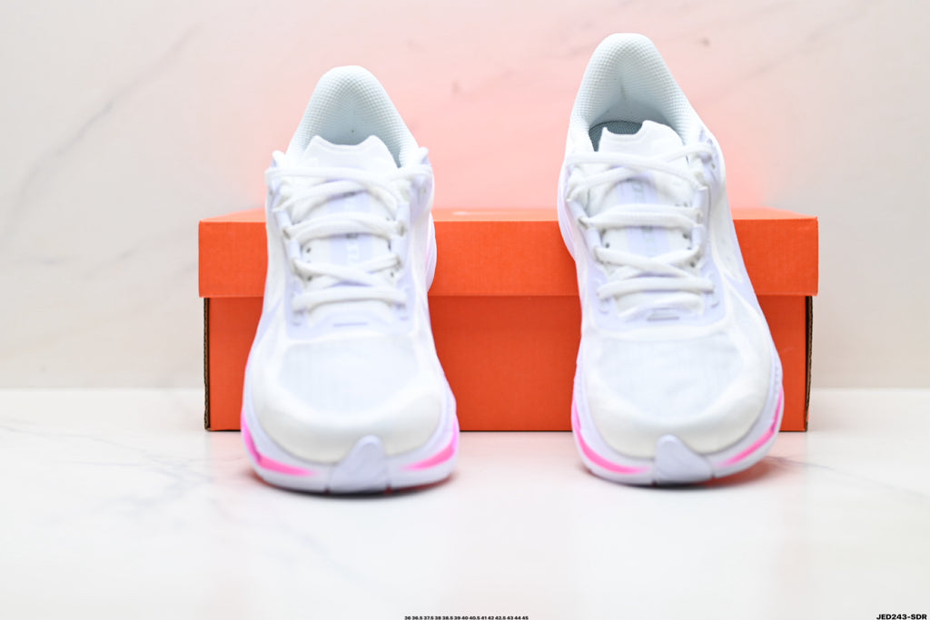 Nike Air Zoom Pegasus Plus | Marathon Running Shoe – Flyknit & ZoomX