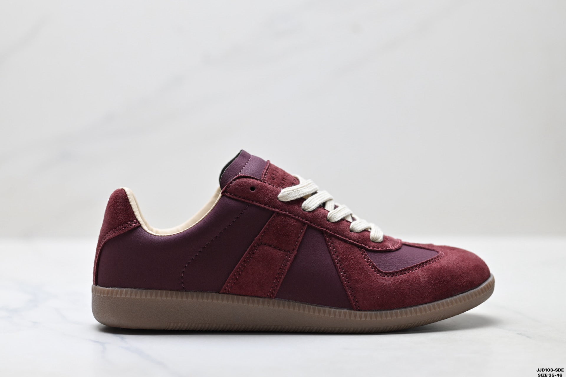 Maison Margiela Replica Wedge Low-Top Sneaker in Calfskin — S57WS0236P1895T5081