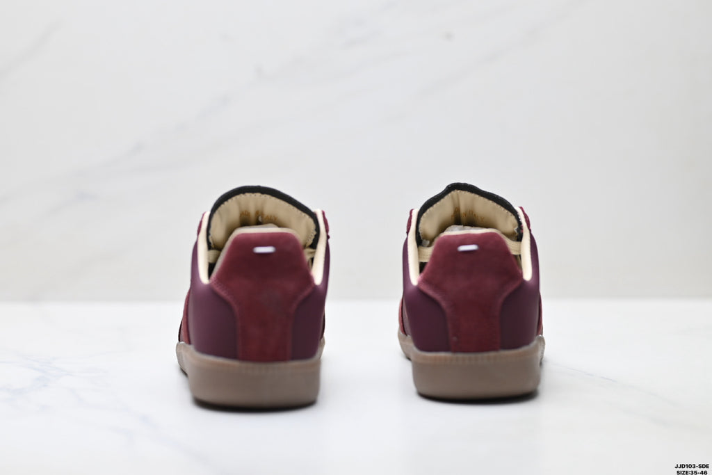 Maison Margiela Replica Wedge Low-Top Sneaker in Calfskin — S57WS0236P1895T5081