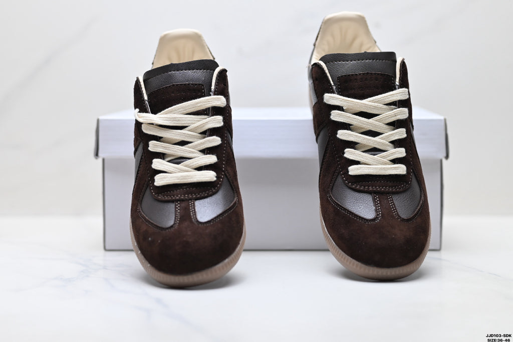 Maison Margiela Replica Wedge Low-Top Sneaker in Calfskin — S57WS0236P1895T2153