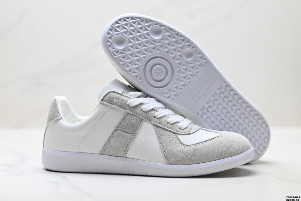Maison Margiela Replica Wedge Low-Top Sneaker in Calfskin — S57WS0236P1897101