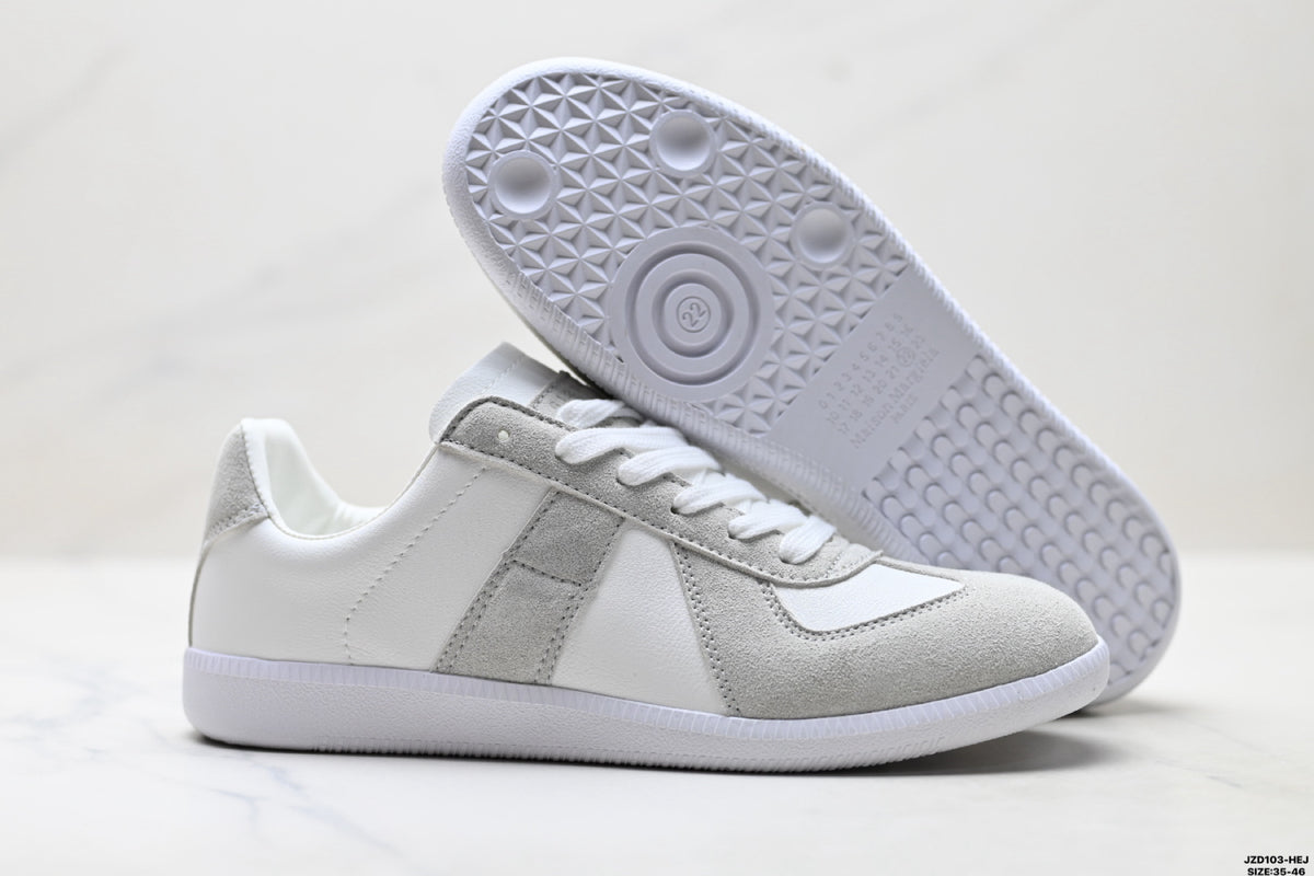 Maison Margiela Replica Wedge Low-Top Sneaker in Calfskin — S57WS0236P1897101