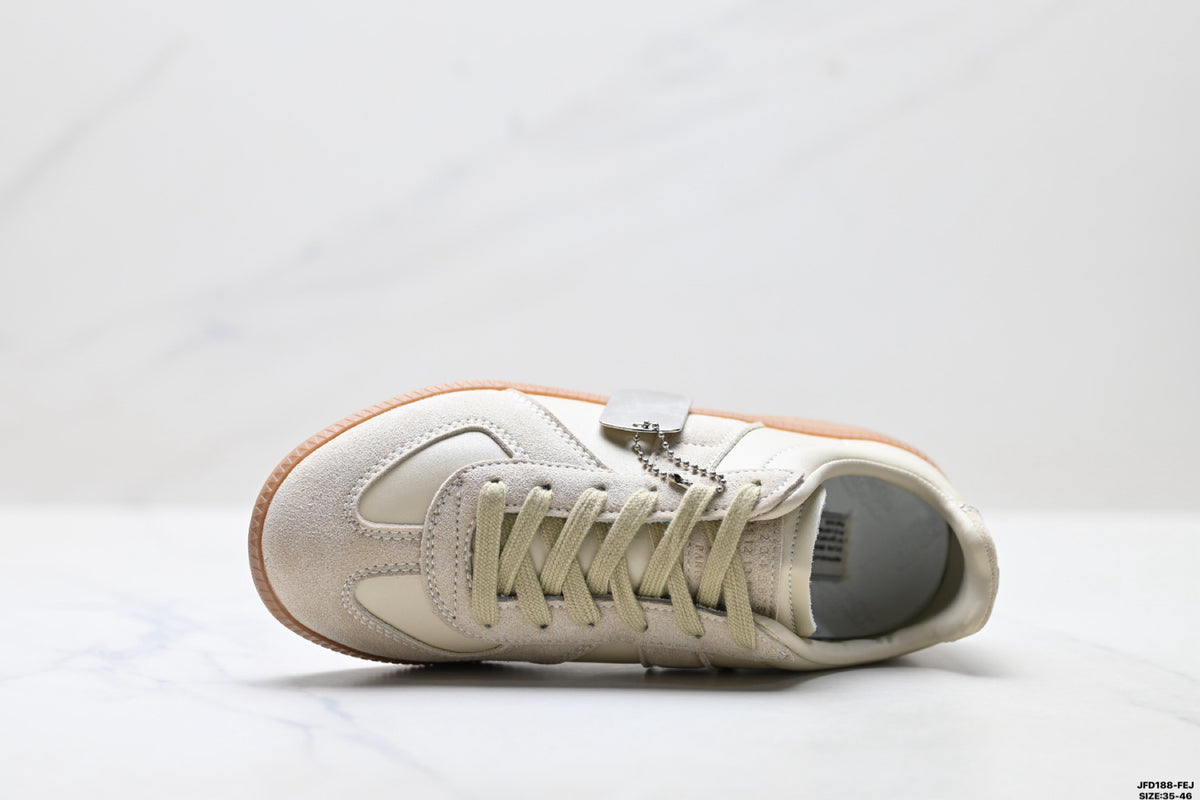 Maison Margiela Replica Wedge Low-Top Sneaker in Calfskin — S57WS0236P1895H8672