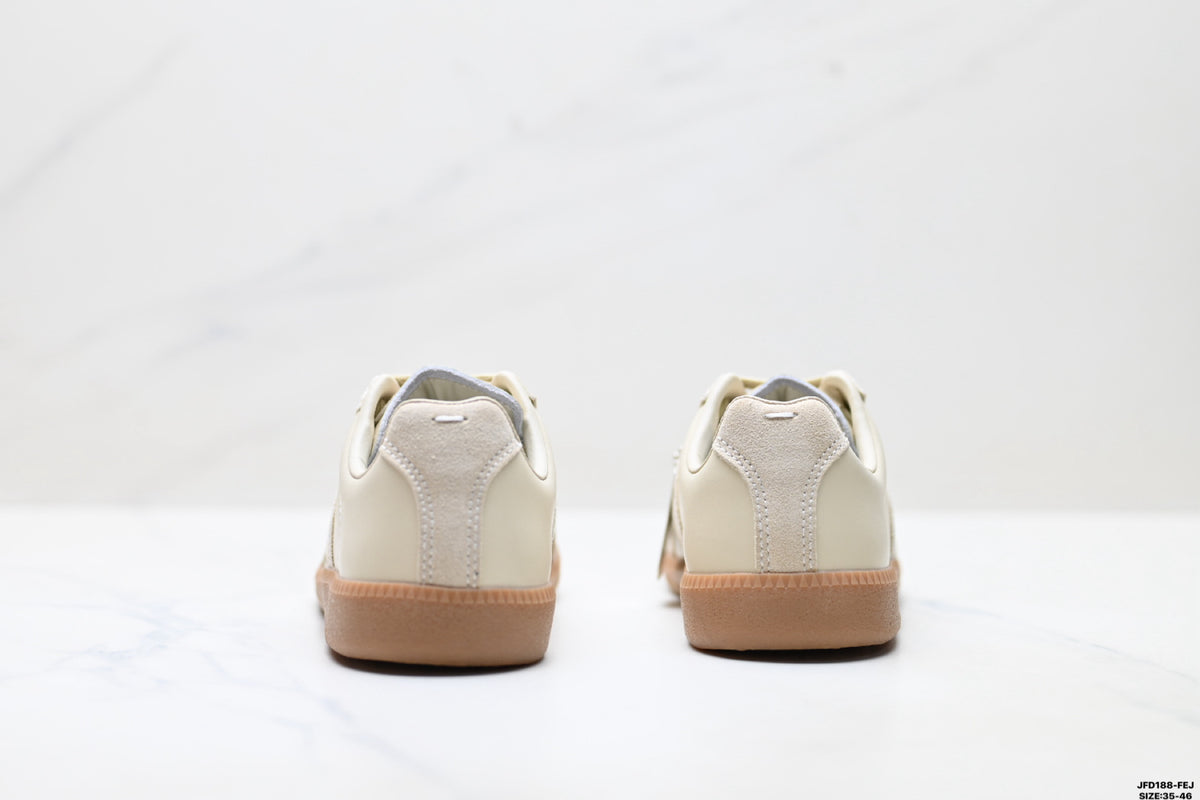 Maison Margiela Replica Wedge Low-Top Sneaker in Calfskin — S57WS0236P1895H8672