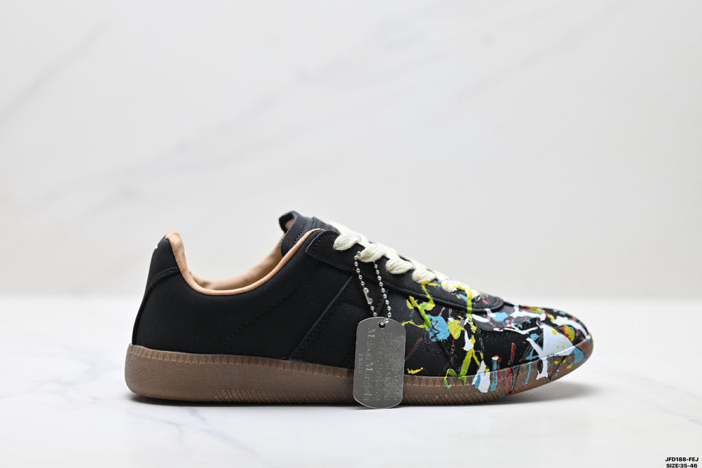 Maison Margiela Replica Wedge Low-Top Sneaker in Calfskin — S57WS0240P1892963