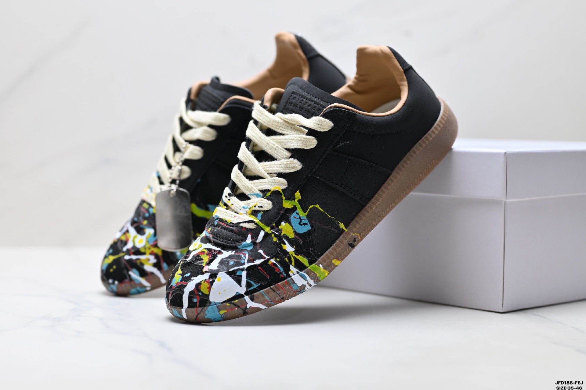 Maison Margiela Replica Wedge Low-Top Sneaker in Calfskin — S57WS0240P1892963