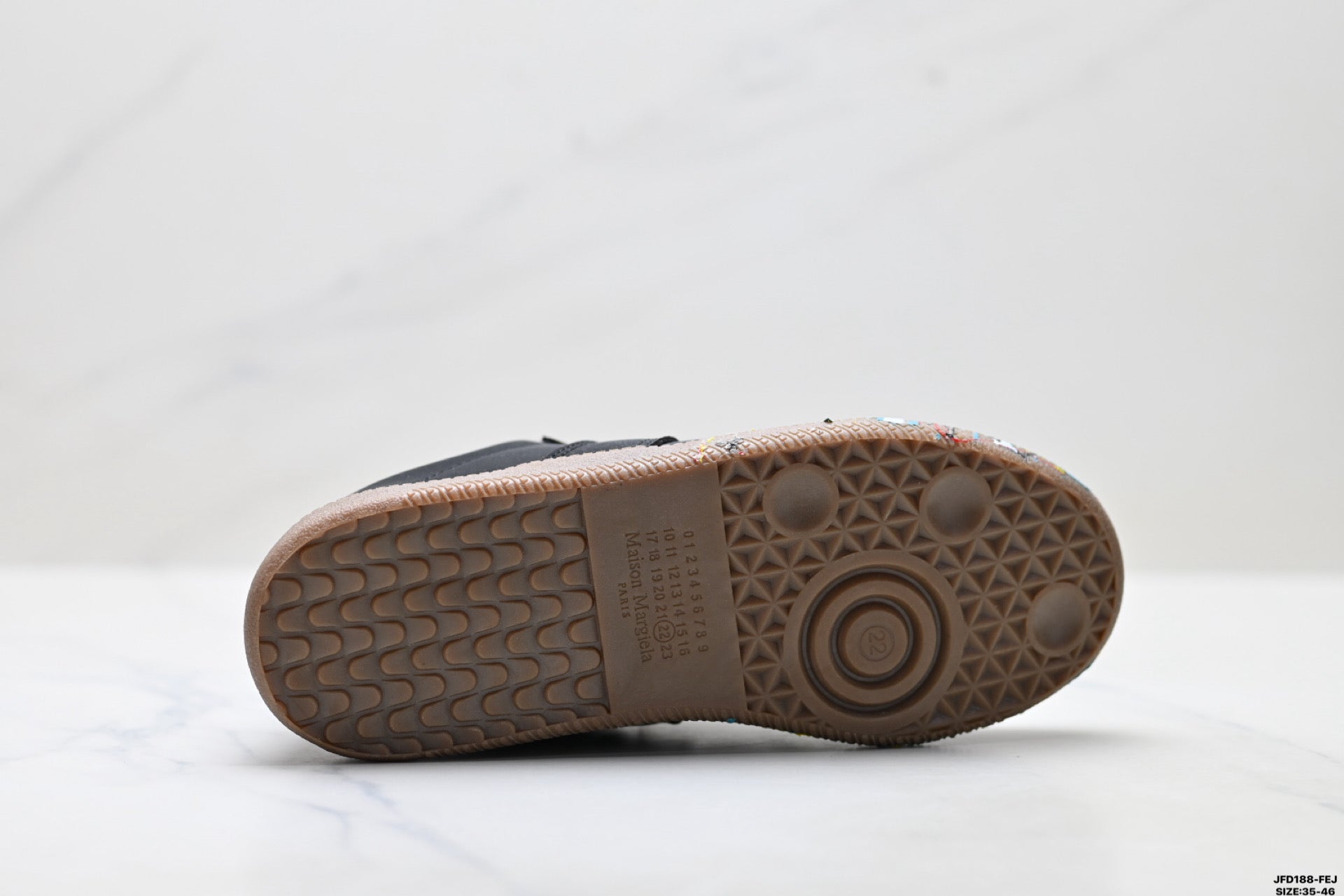 Maison Margiela Replica Wedge Low-Top Sneaker in Calfskin — S57WS0240P1892963