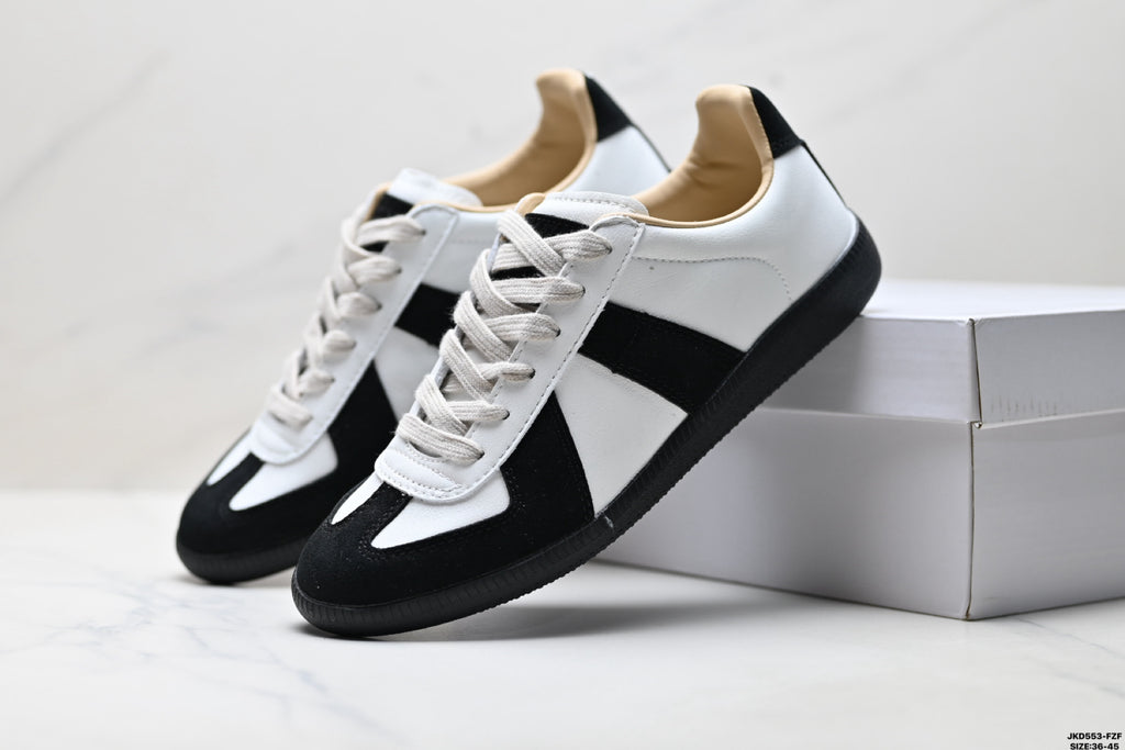 Maison Margiela Replica Wedge Low-Top Sneaker in Calfskin — DX003DGR41-1 (Black & White)