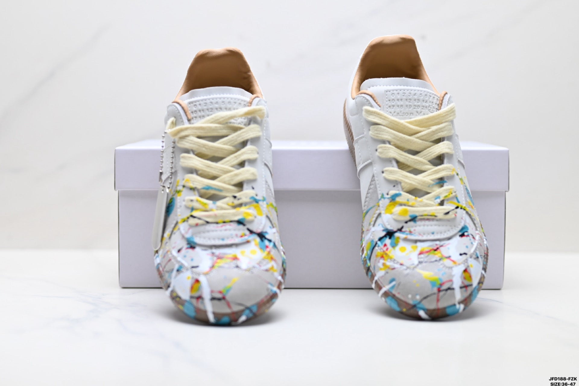 Maison Margiela Replica Wedge Low-Top Sneaker in Calfskin — S58WS0101P1892H8614